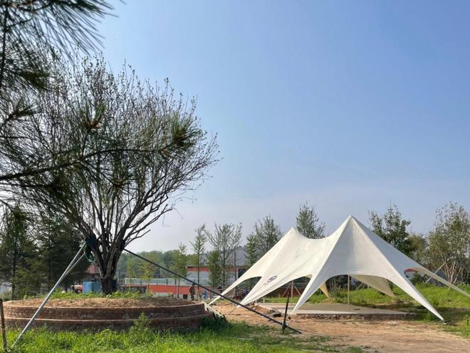 旷野近在市郊 一站式休闲娱乐运动天堂千亿国际平台唐山曼德克酋长部落：远在(图6)